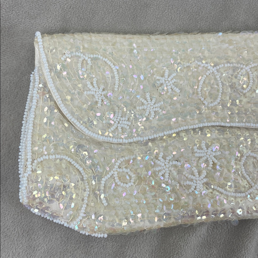 La Regale Vintage Japanese Clutch Cream Sequin White Beaded